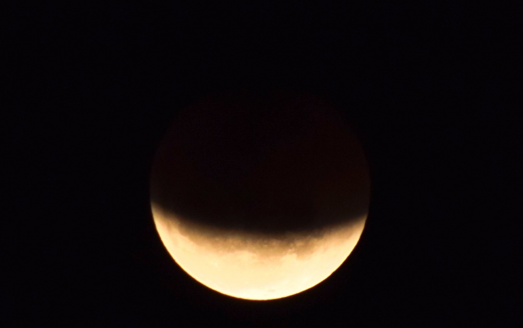 eclipse lunar 