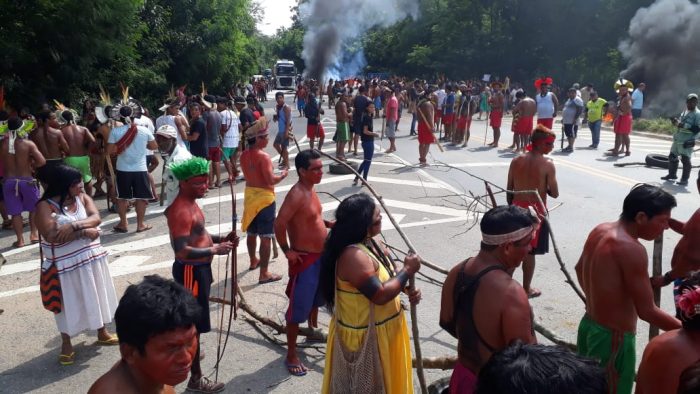 Protesto Indígena BR 116