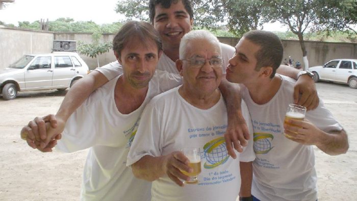 Morreu nesta madrugada o jornalista carioca