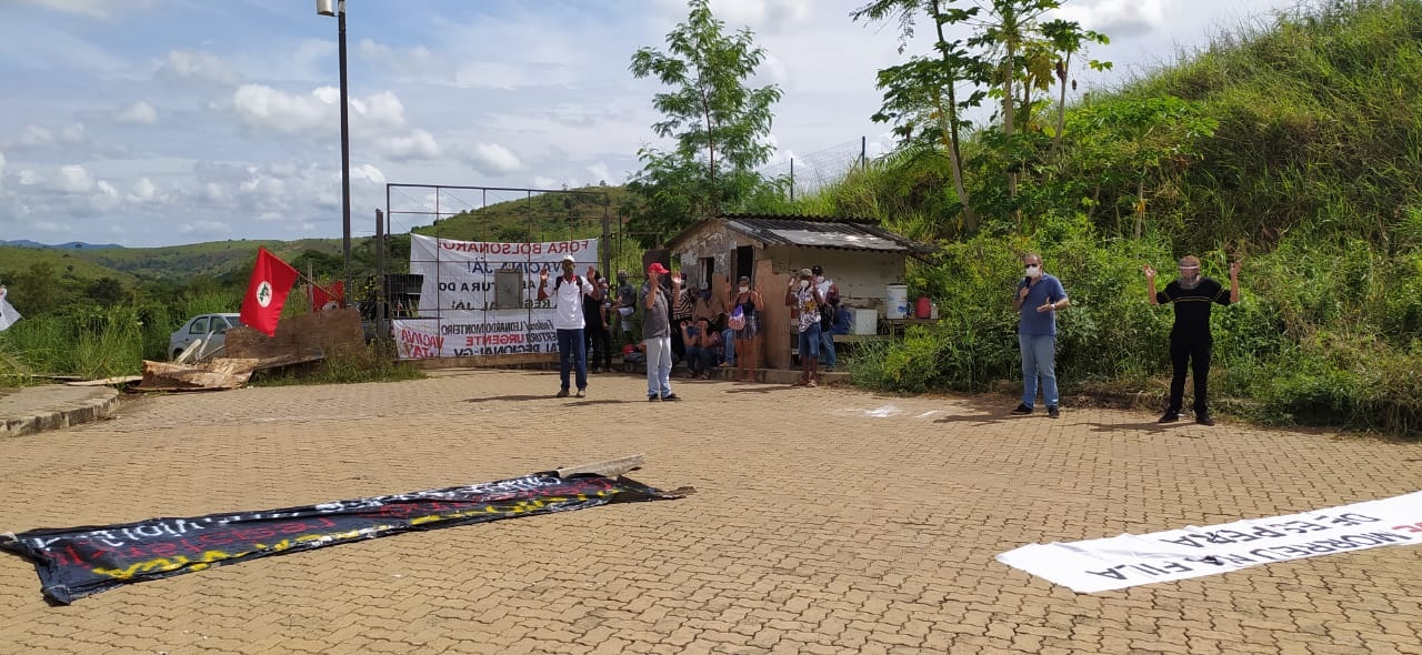 manifestantes que ocuparam hospital regional em gv participam de culta ecumênico