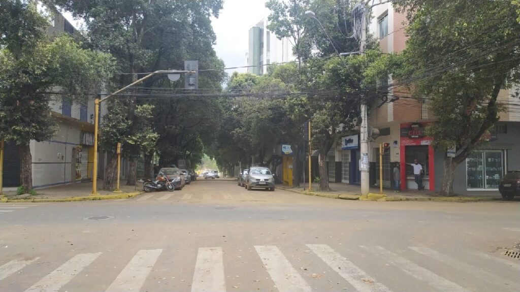 Confira fotos após terceira maior enchente de Valadares