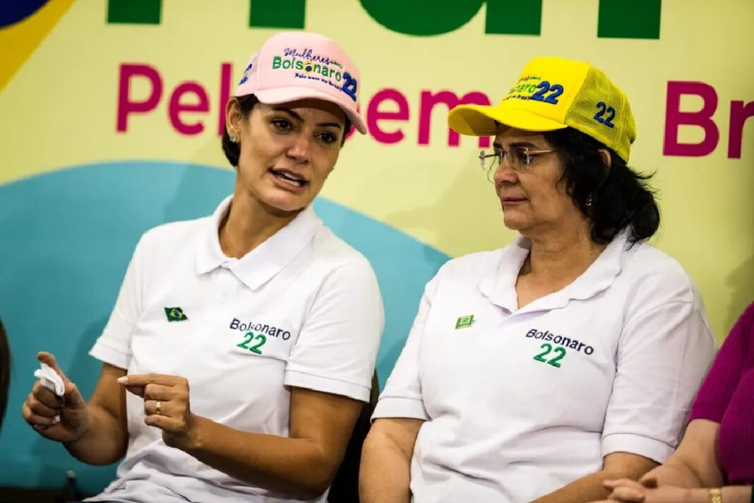 Michelle Bolsonaro e Damares Alves fazem campanha em Valadares na sexta