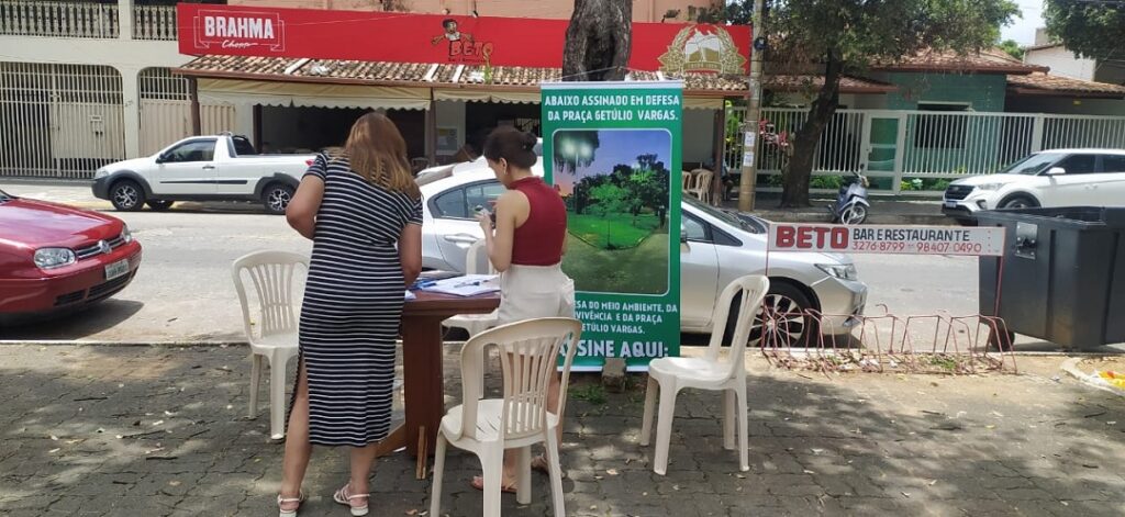 Termo que cede uso da Praça Getúlio Vargas para a Renova foi assinado em outubro