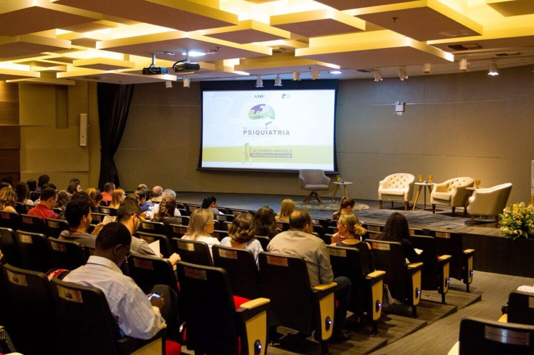 Jornada de Psiquiatria reúne especialistas em Valadares