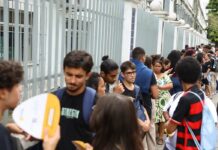 Prazo para pagar taxa do Enem termina nesta quarta-feira Prazo para pagar taxa do Enem termina nesta quarta-feira