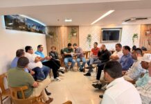 Marília Campos reúne prefeitos do Vale em Valadares e reforça pauta municipalista Marília Campos reúne prefeitos do Vale em Valadares e reforça pauta municipalista