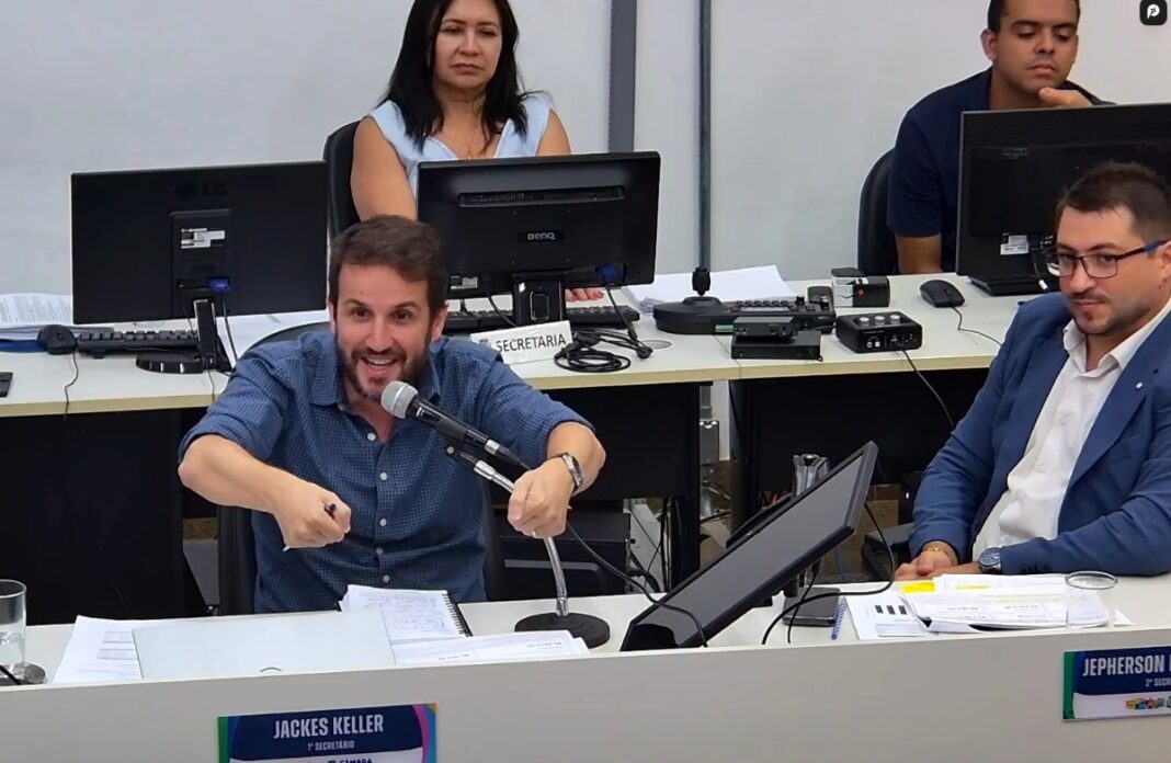 jamir site Jamir critica contas da Prefeitura e cobra medidas para crise financeira